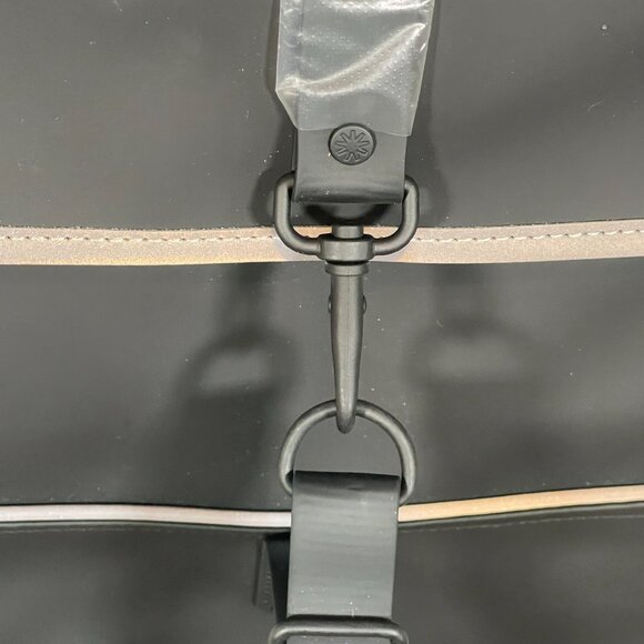 NWT Rains Backpack Waterproof Black Reflective - Picture 5 of 15